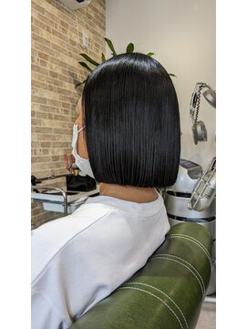 モーネ(Mone) 艶やかボブ