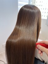 エミュスト(Emuest) 艶☆心斎橋美容室