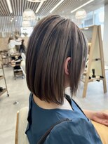 ブローチェラウカ(Broche lauka)&nbsp;ベージュカラー