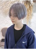 ラベンダーカラー×前髪ありハンサムショート