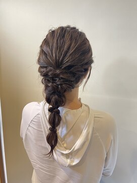 ヒトリシズカ ヘアアレンジ/ヘアセット