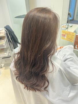スリーヘアーデザインズ(Three Hair Designs) a