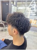 春、夏にぴったりなツイストスパイラルパーマ！
