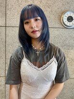 リンダ ルーナ(LINDA Luna) ブルー/ダブルカラー/トリプルカラー/ブリーチ/デザインカラー