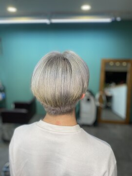 ドマーニ(DOMANI) ハンサムショート