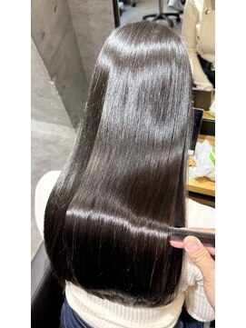 フルールバイリトル 新宿(FLEUR by little) シンデレラストレート