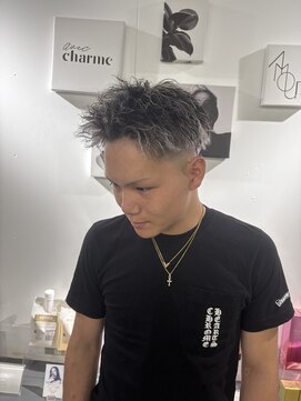 メンズサロン キング 高槻店(Men’s salon K!ng) 波巻きツイストスパイラルパーマ/フェザーパーマ/眉毛/メンズ