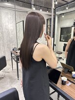 ジーナ 博多(Zina)&nbsp;ブリーチなしWカラー グレージュ×ロング