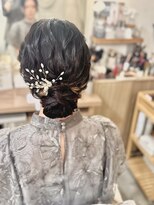 ロンド(Rond) コテ巻きベースシニヨン