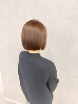 フランチェスカドットボブ(francesca.bob)&nbsp;大人ボブ×ヘーゼルベージュ【渡辺俊弥】梅田
