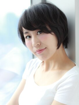 レガーミ(Legami) 大人美たシルエットショート