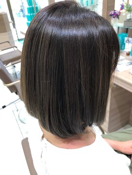 アッシュ ひばりが丘店(Ash) 美髪プラチナグレージュ