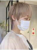 ハイトーンショコラベージュショート 前髪あり ケアブリーチ