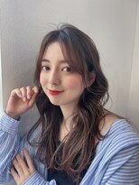 【外巻きウェーブヘア】