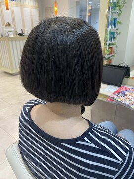 アッシュ 仙川店(Ash) 王道 前下がりグラデーションボブ