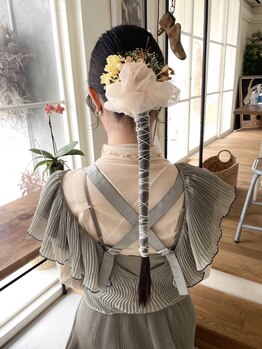 スプーピー(spooopy)の写真/洗練されたタイトセット/個性派アレンジで魅力引き出す特別なstyleに*崩れにくいのも◎[ヘアセット]