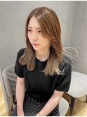 オレンジ×ミルクティーベージュグラデーション 梶屋