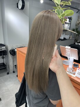 レブ 三条河原町(Reb,) ミルクティーベージュ