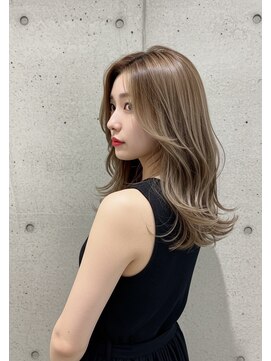 エル 新小岩(elu) 美髪/ワイドバング/レイヤーカット/くすみベージュ/新小岩駅