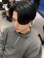 ユーフォリア 渋谷グランデ(Euphoria SHIBUYA GRANDE) メンズ韓国風毛流れカット ブルーブラック Syuri