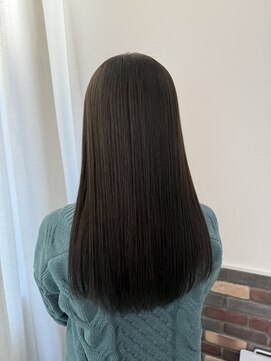 オリーブカラー