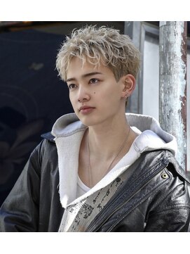 アストラ(ASTRA) MEN’S HAIR/波巻きツイストスパイラル/リバースセンターパート