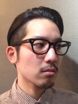 ナチュラルピー 千里丘店(Natural.P) サイドパートツーブロック