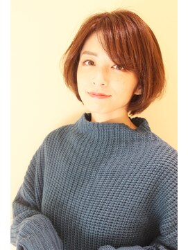 レウナ 外苑前(Reuna) 30代40代人気 お手入れ簡単丸みが可愛いボブ