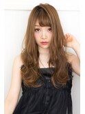 ふわふわパーマスタイルで、いつもとは違う自分に！