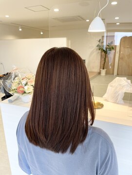 アオ(ao) 「艶髪」ミディアムスタイル