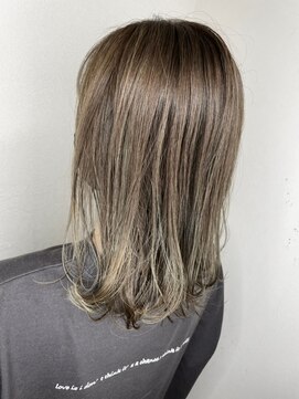 フロート 小阪店(float) ハニーべージュ_マロンベージュ Aラインボブ かきあげ