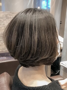 ビースリー ロア ショートボブ　2021/1/15