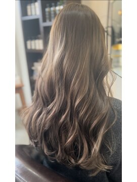 ヘアーアンドメイク グルック(hair&make Gluck) ブリーチxベージュ