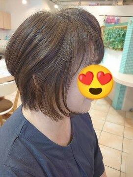 ラピッシュ 鎌ヶ谷店 丸みショートボブ