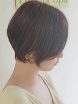 オランジュリー(Orangerie)&nbsp;大人可愛い前下がりショートボブ