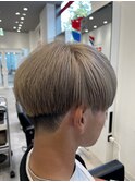 刈り上げ低めマッシュブリーチベージュサラッとメンズ仙台