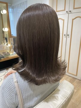 ネオリーブ チロル 横浜西口店(Neolive CiroL.) オリーブベージュ★やわらかカラー