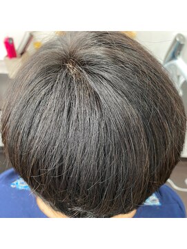 レイディバードカラー 深谷稲荷町店 根元の白髪染め（リタッチ）