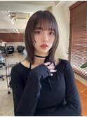 美髪イメチェンくびレイヤーミディアムワイドバングヘア