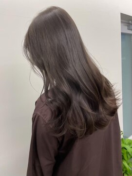 リティー バイ ジルブラン(Lity by JILBLAN) レイヤーカット/ハイライトカラー/イルミナカラー[鹿児島中央駅]