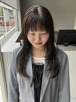 アンドルトワ(and Lutowa)&nbsp;ハッシュカット/ハイレイヤーカット