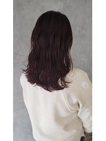 グレージュ×くびれレイヤーミディアム