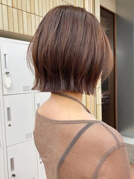 パークレーン アイス イヴェン(park lane ICI yeven) ブリーチなし切りっぱなしボブミディアムショートボブ秋カラー