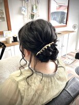 ソエルフォーヘア(soel for hair)&nbsp;下めのゆるふわシニヨン