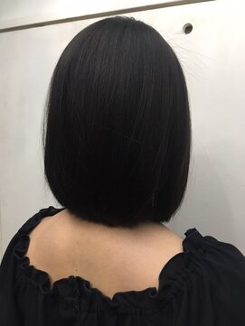 パティオン(PATIONN) ３０代からツヤ髪、まとまりの首ラインシンプル並行ボブがお勧め