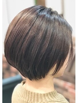 リノナ(Linona) 大人きれいな丸み前下がりショートスタイル【Linona/林 直徳】