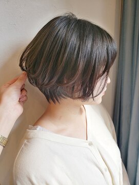 ロンドプロフィール 浦和(Lond profil) 浦和ショートヘアショートカット韓国白髪ぼかし白髪染めボブ