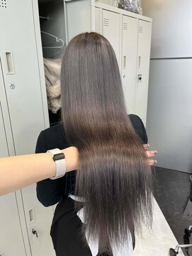 ワンズ ナゴヤ ヴィラ 名古屋栄(ONE's NAGOYA VILA) シアーカラー/カール/セミディ/姫カット