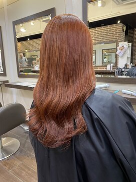 ヘアーアンドメイク ビス(HAIR&MAKE bis) ブリーチなしダブルカラーでオレンジカラー【中西思実】