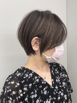 リリット(ReLit) ハイライトレイヤーカットグレージュベージュショート髪質改善